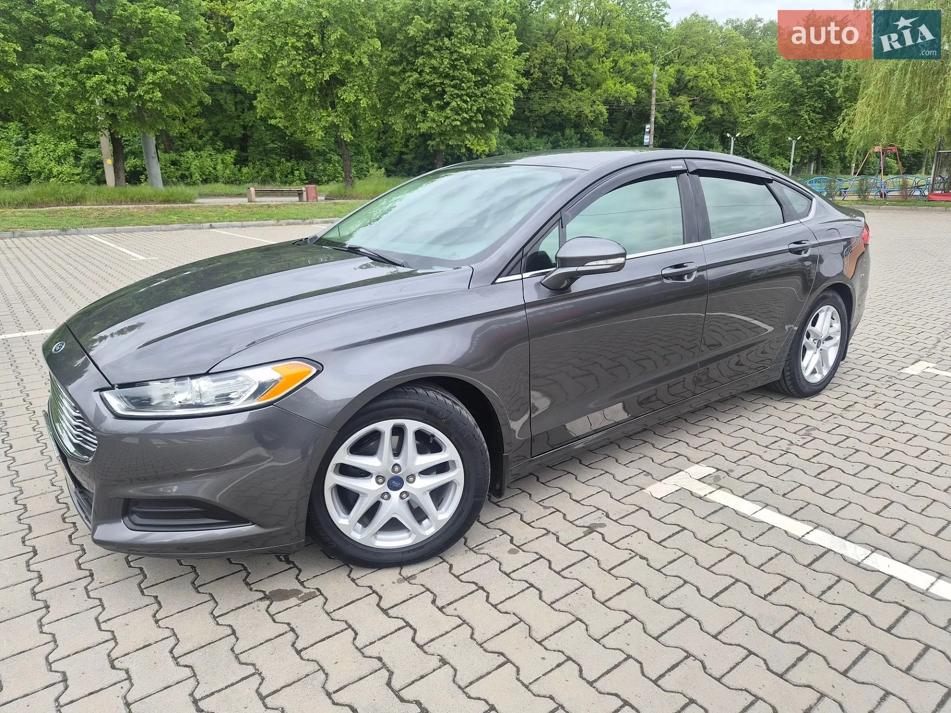 2015 Ford Fusion - мініатюра 30