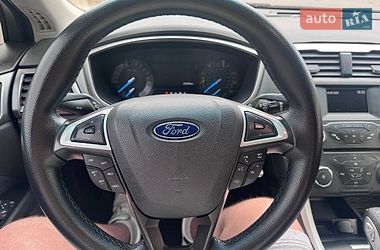 Седан Ford Fusion 2015 в Києві