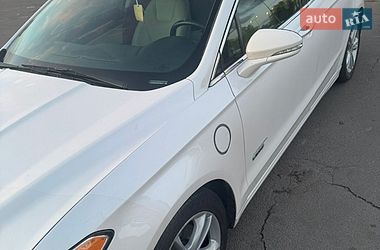 Седан Ford Fusion 2015 в Виннице