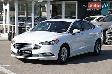 Седан Ford Fusion 2018 в Харкові