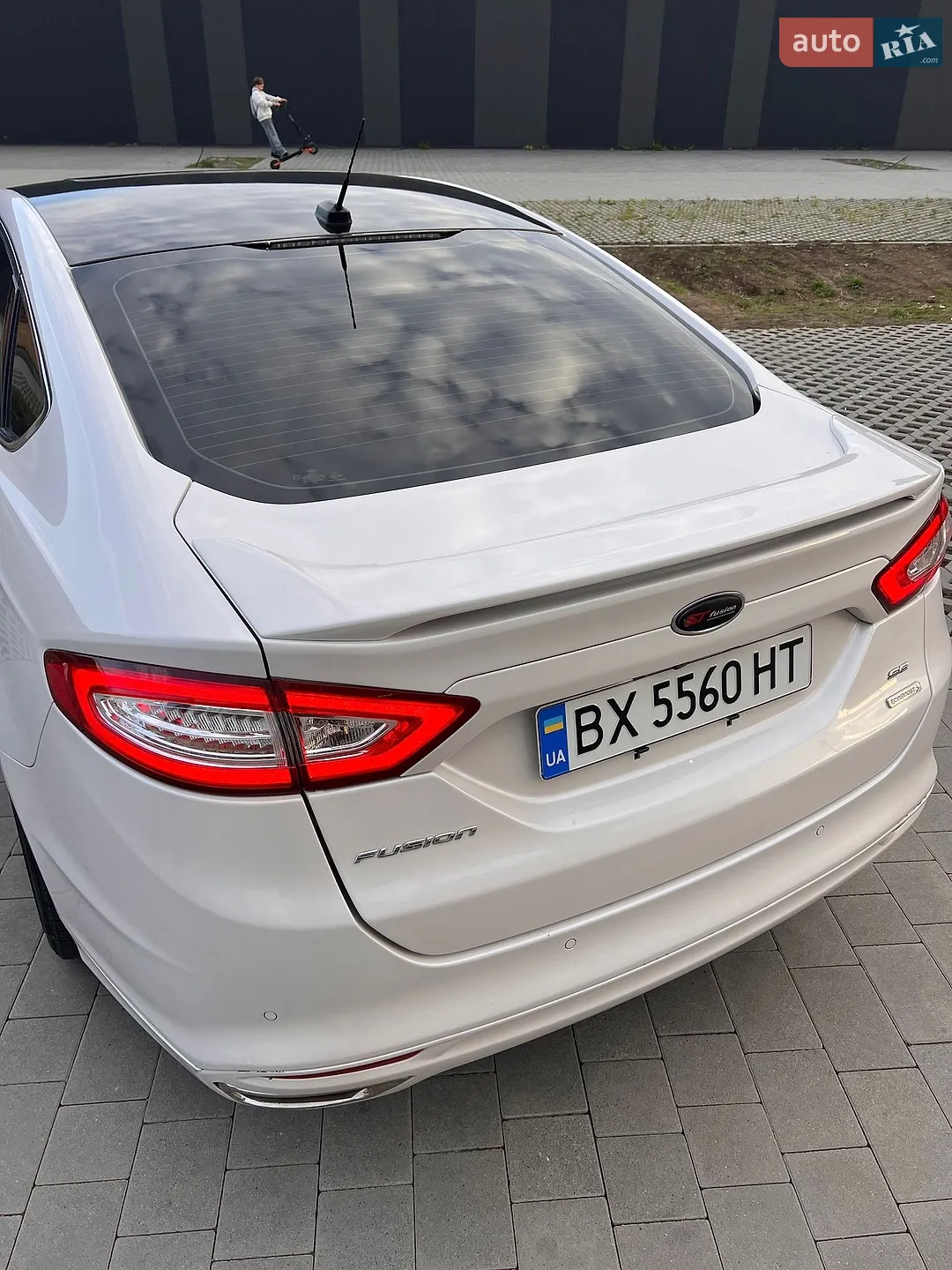 2014 Ford Fusion - мініатюра 23