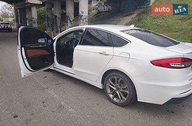 Седан Ford Fusion 2019 в Одессе