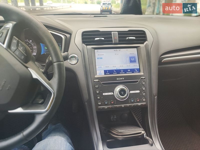 Седан Ford Fusion 2019 в Одессе