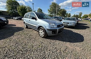 Хетчбек Ford Fusion 2006 в Луцьку