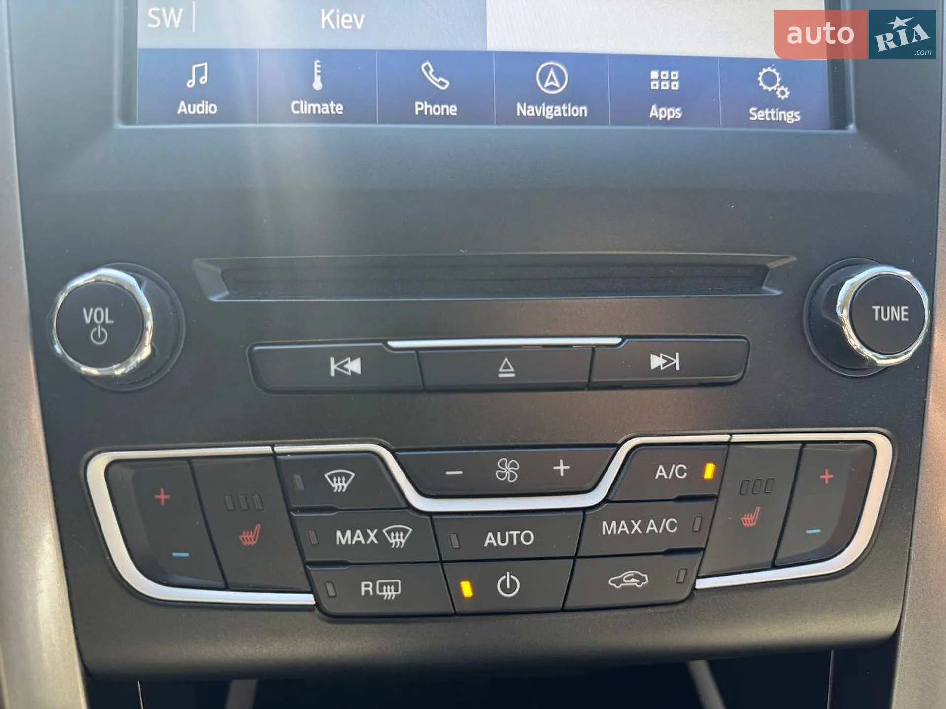 2018 Ford Fusion - мініатюра 17