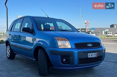 Хэтчбек Ford Fusion 2008 в Луцке