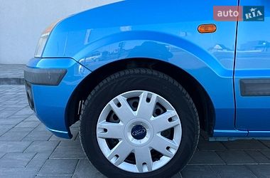Хэтчбек Ford Fusion 2008 в Луцке