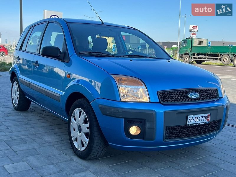 Хэтчбек Ford Fusion 2008 в Луцке