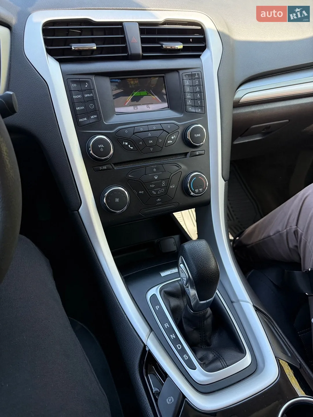 2014 Ford Fusion - мініатюра 20
