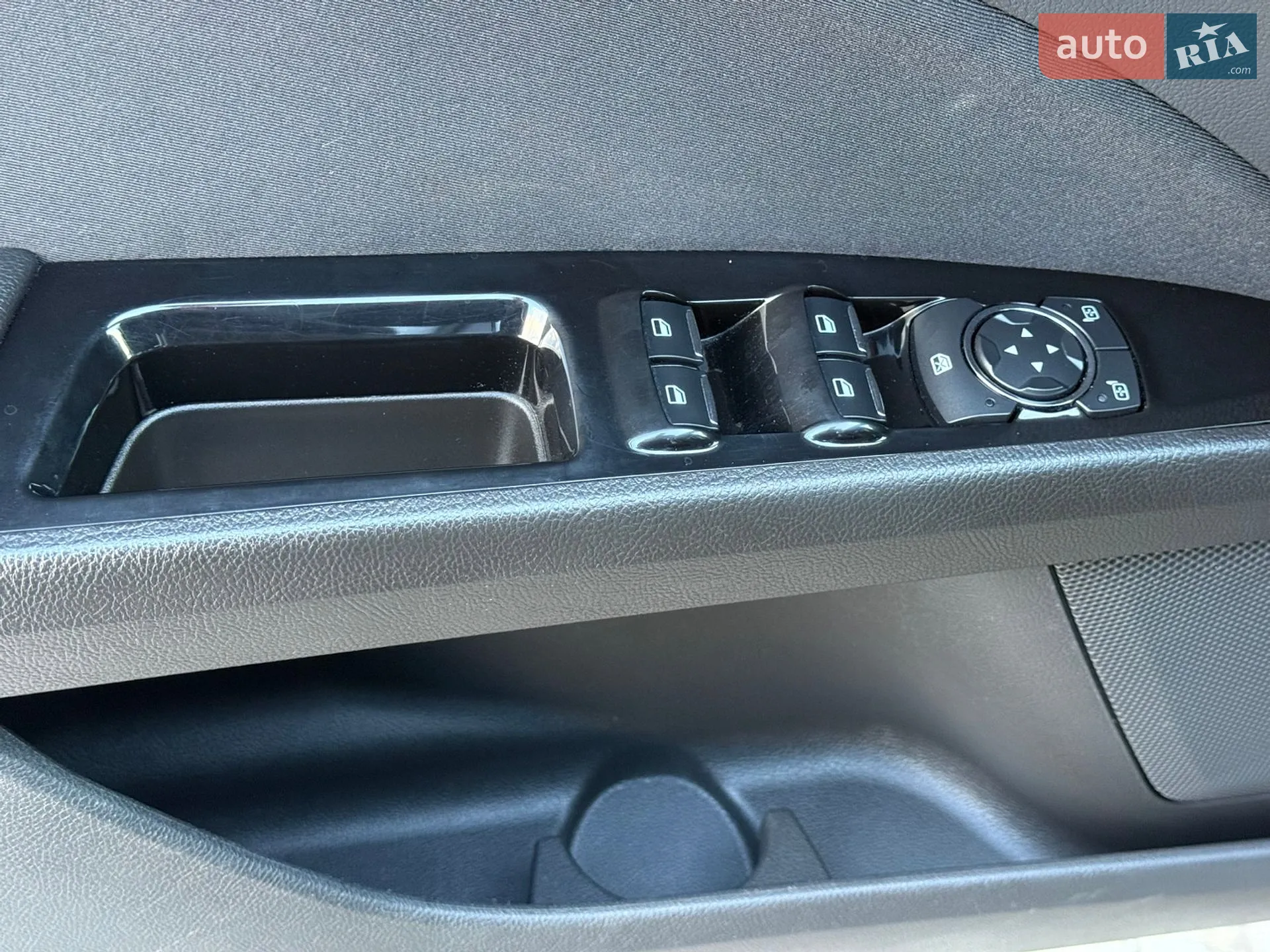 2015 Ford Fusion - мініатюра 15