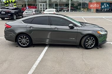 Седан Ford Fusion 2017 в Полтаві