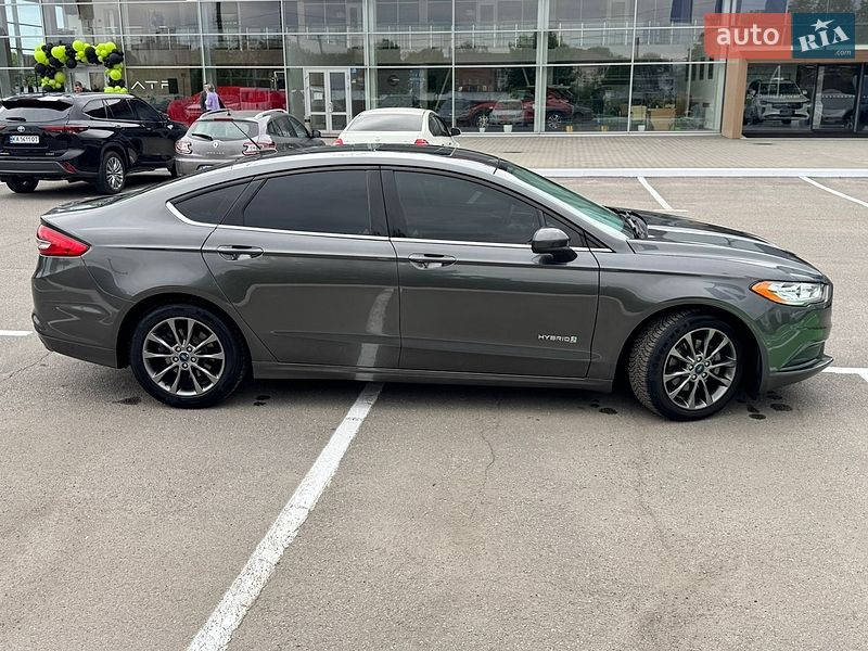 Седан Ford Fusion 2017 в Полтаві