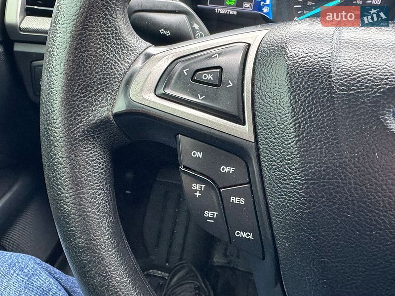 Седан Ford Fusion 2017 в Полтаві