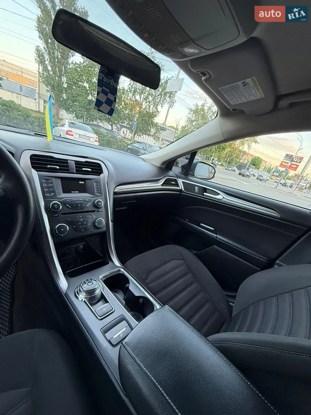 2016 Ford Fusion - мініатюра 11