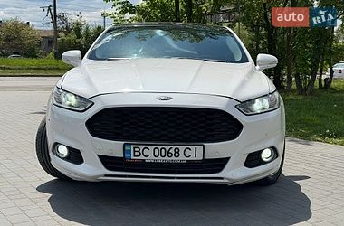 Седан Ford Fusion 2015 в Львове