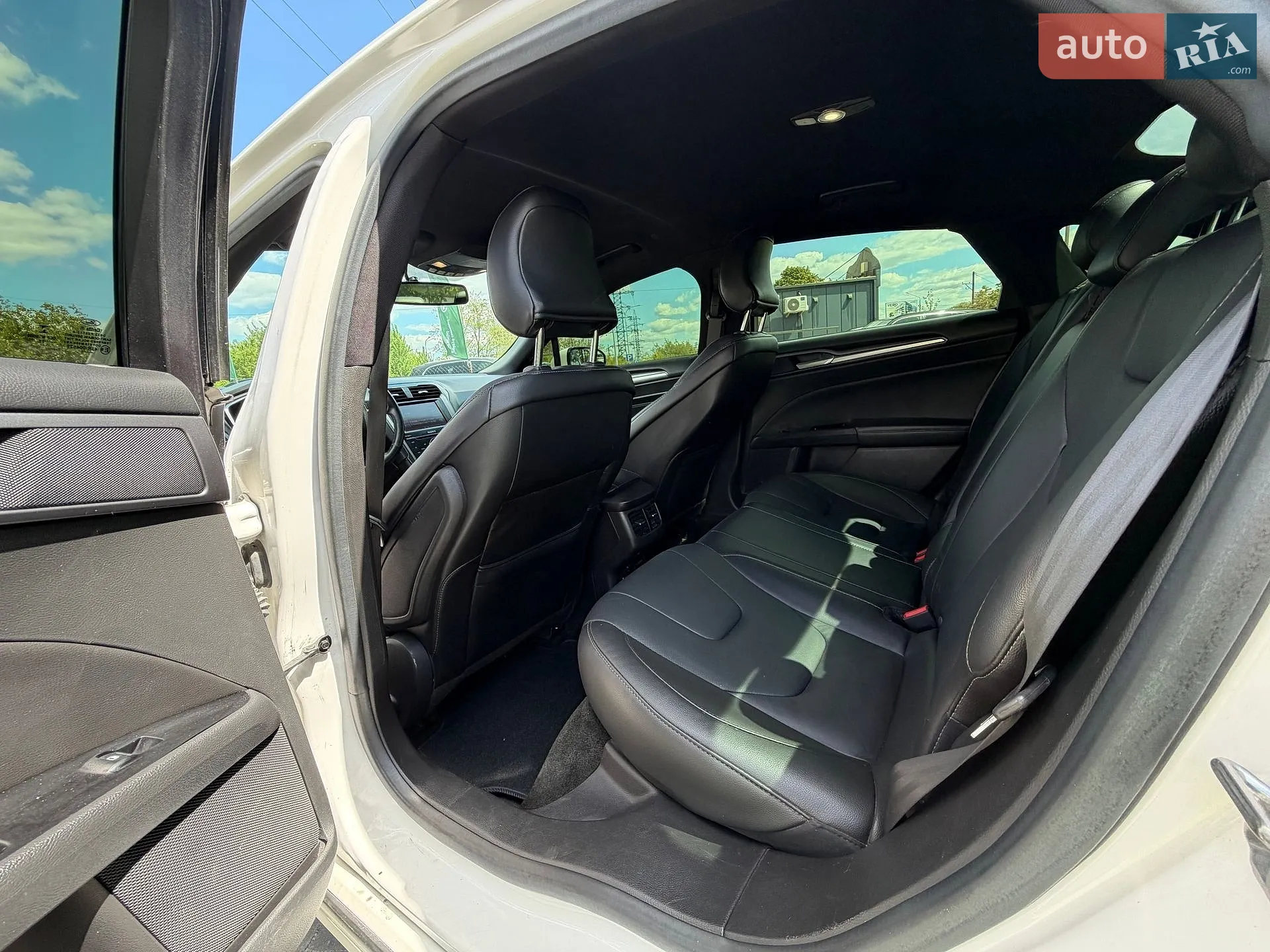 2015 Ford Fusion - мініатюра 24
