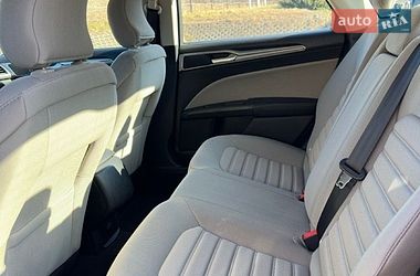 Седан Ford Fusion 2019 в Львове