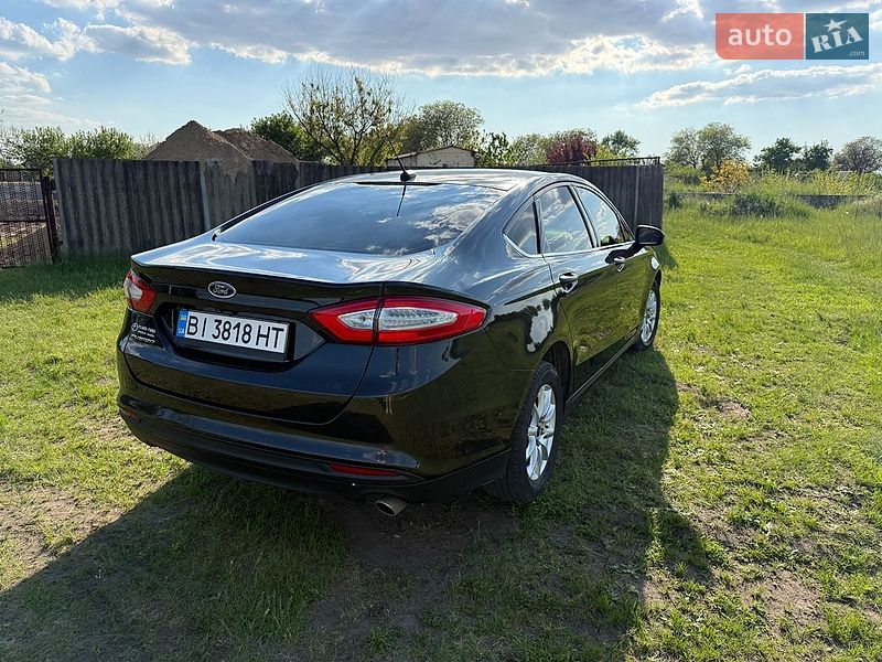 Седан Ford Fusion 2015 в Кременчуге