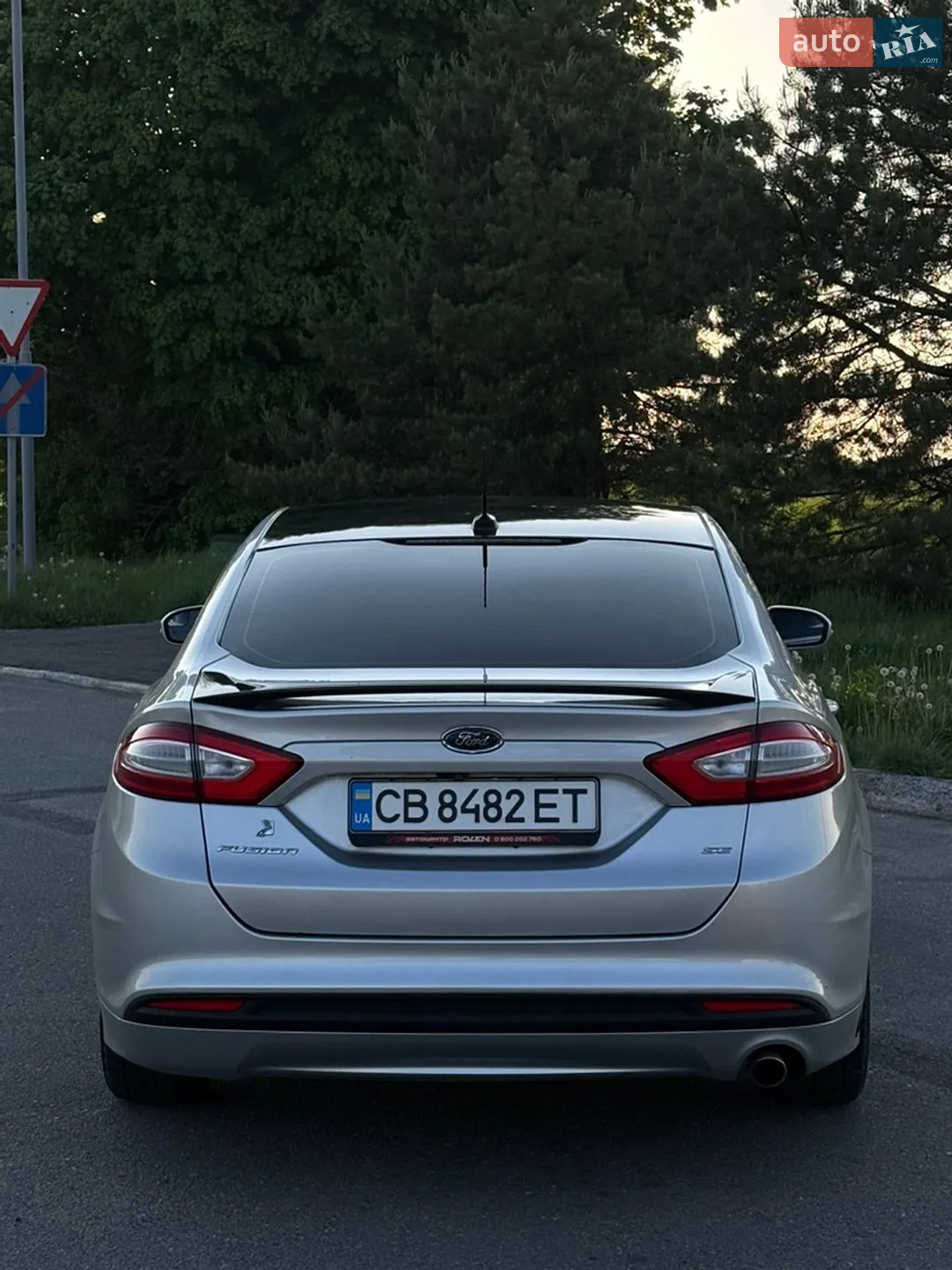 2014 Ford Fusion - мініатюра 11