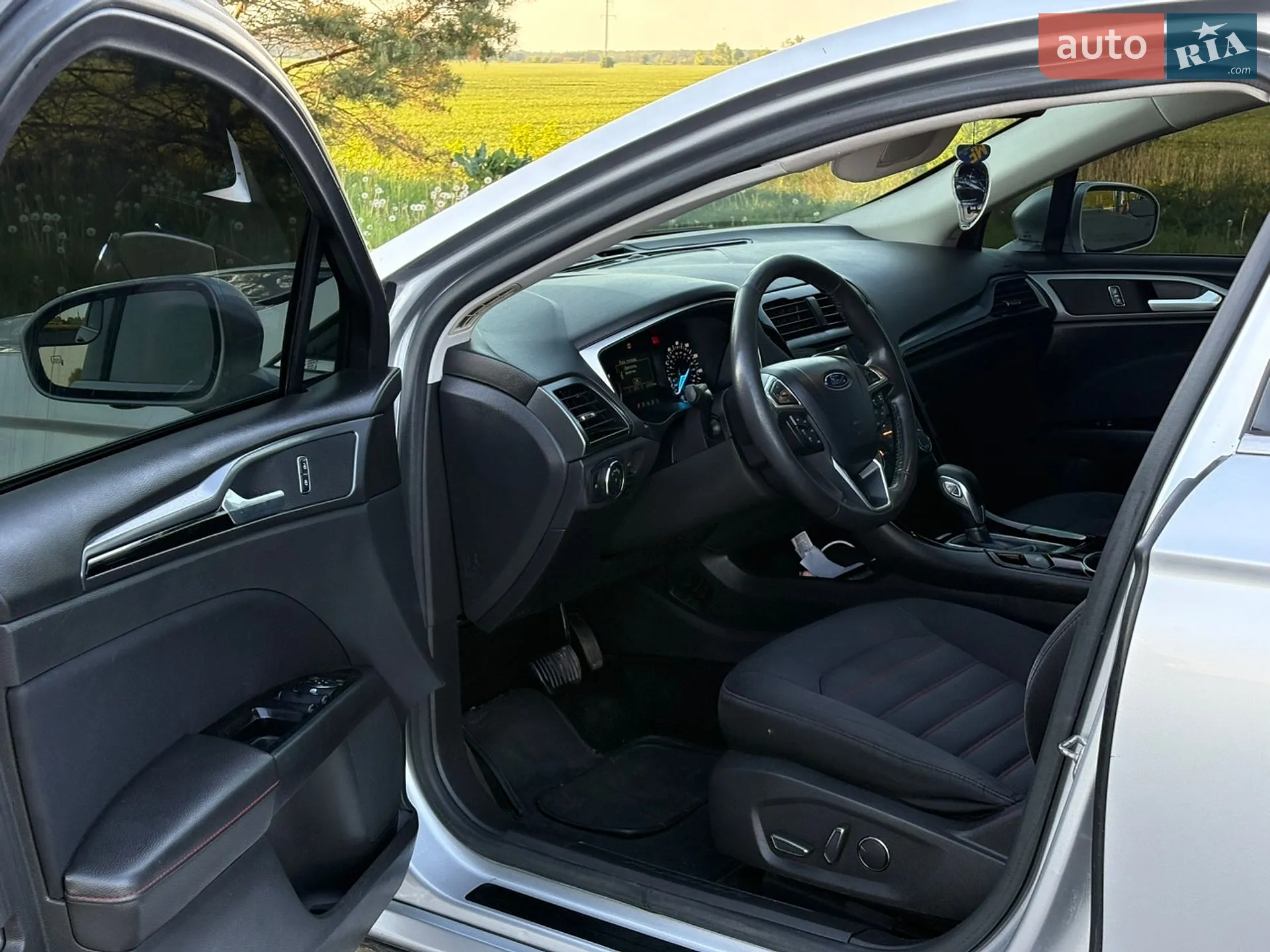 2014 Ford Fusion - мініатюра 16