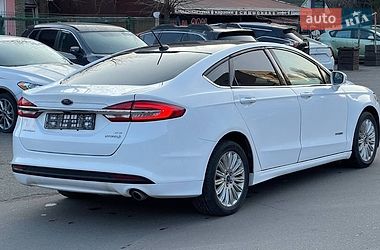 Седан Ford Fusion 2013 в Одессе