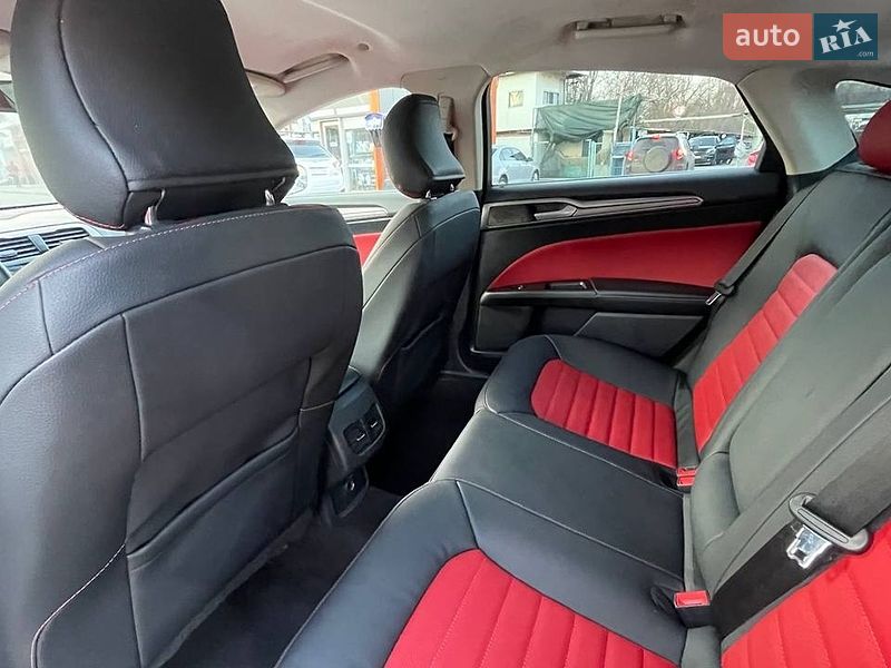 Седан Ford Fusion 2013 в Одессе