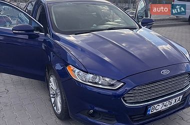 Седан Ford Fusion 2015 в Львове