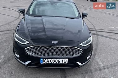 Седан Ford Fusion 2019 в Киеве