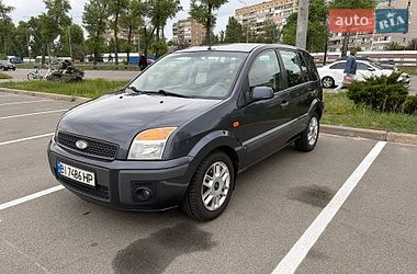 Хэтчбек Ford Fusion 2008 в Киеве