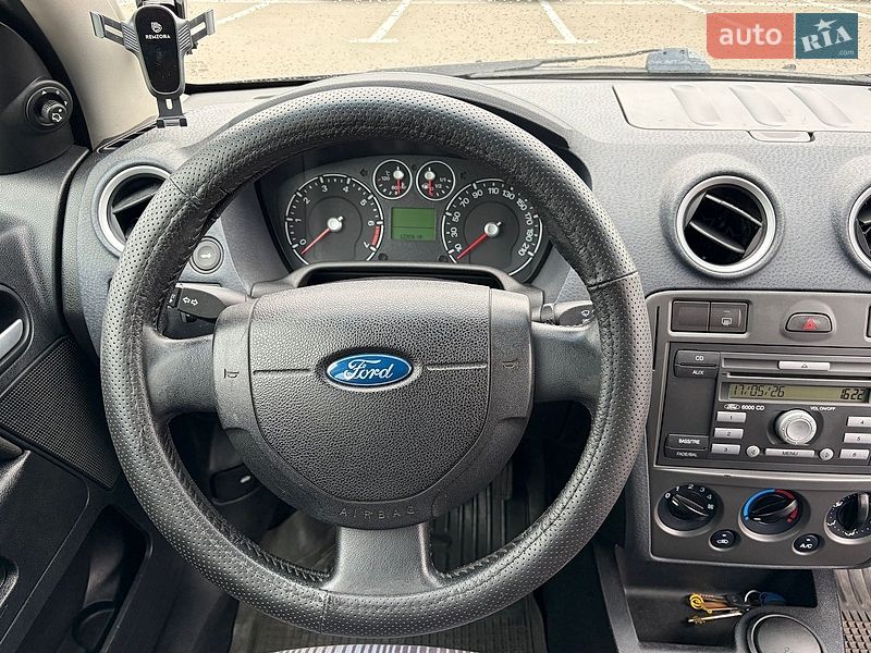 Хетчбек Ford Fusion 2008 в Києві