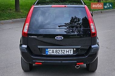 Хэтчбек Ford Fusion 2008 в Умани