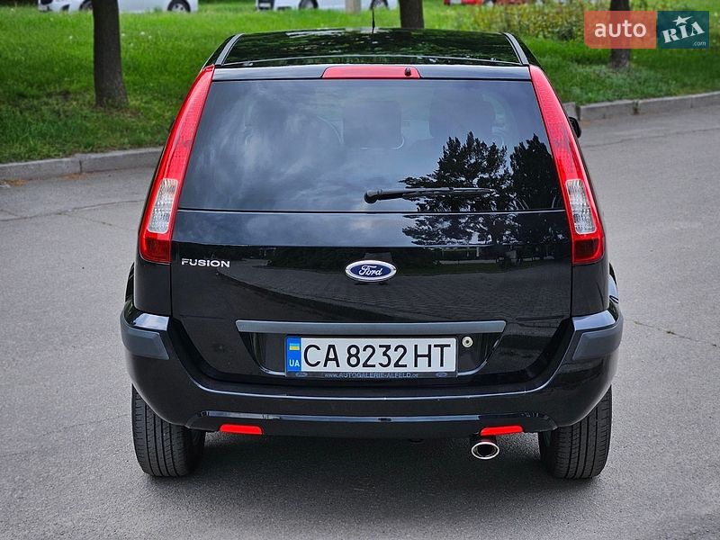 Хэтчбек Ford Fusion 2008 в Умани