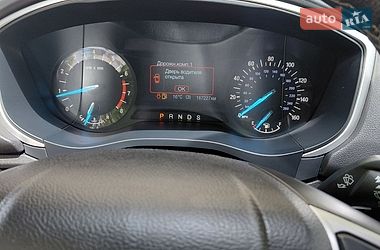Седан Ford Fusion 2013 в Кривом Роге