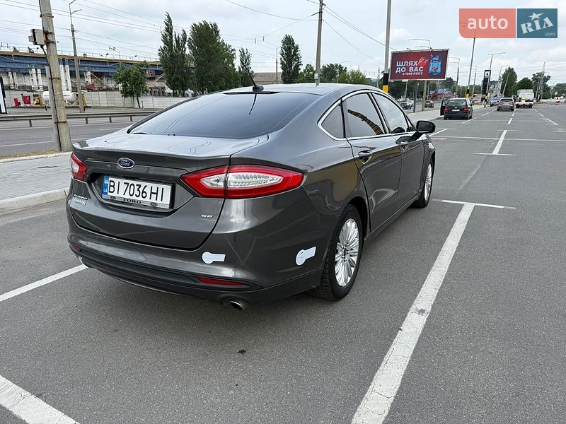 Седан Ford Fusion 2015 в Киеве