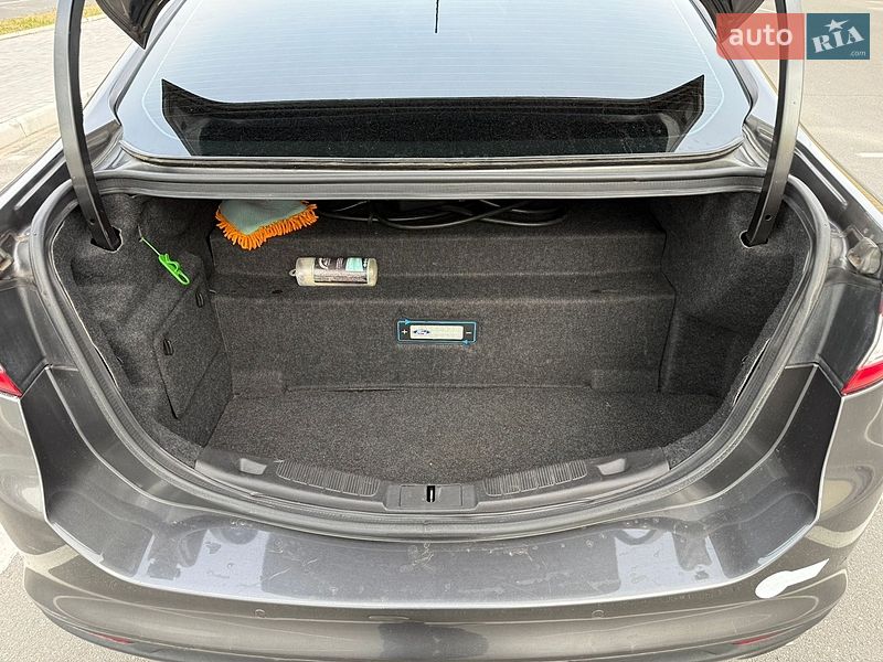 Седан Ford Fusion 2015 в Киеве