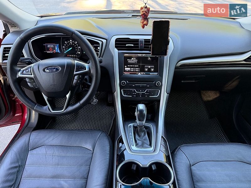 Седан Ford Fusion 2016 в Хмельнике