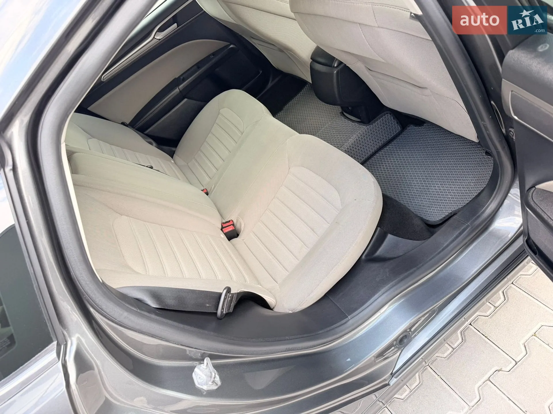 2019 Ford Fusion - мініатюра 37