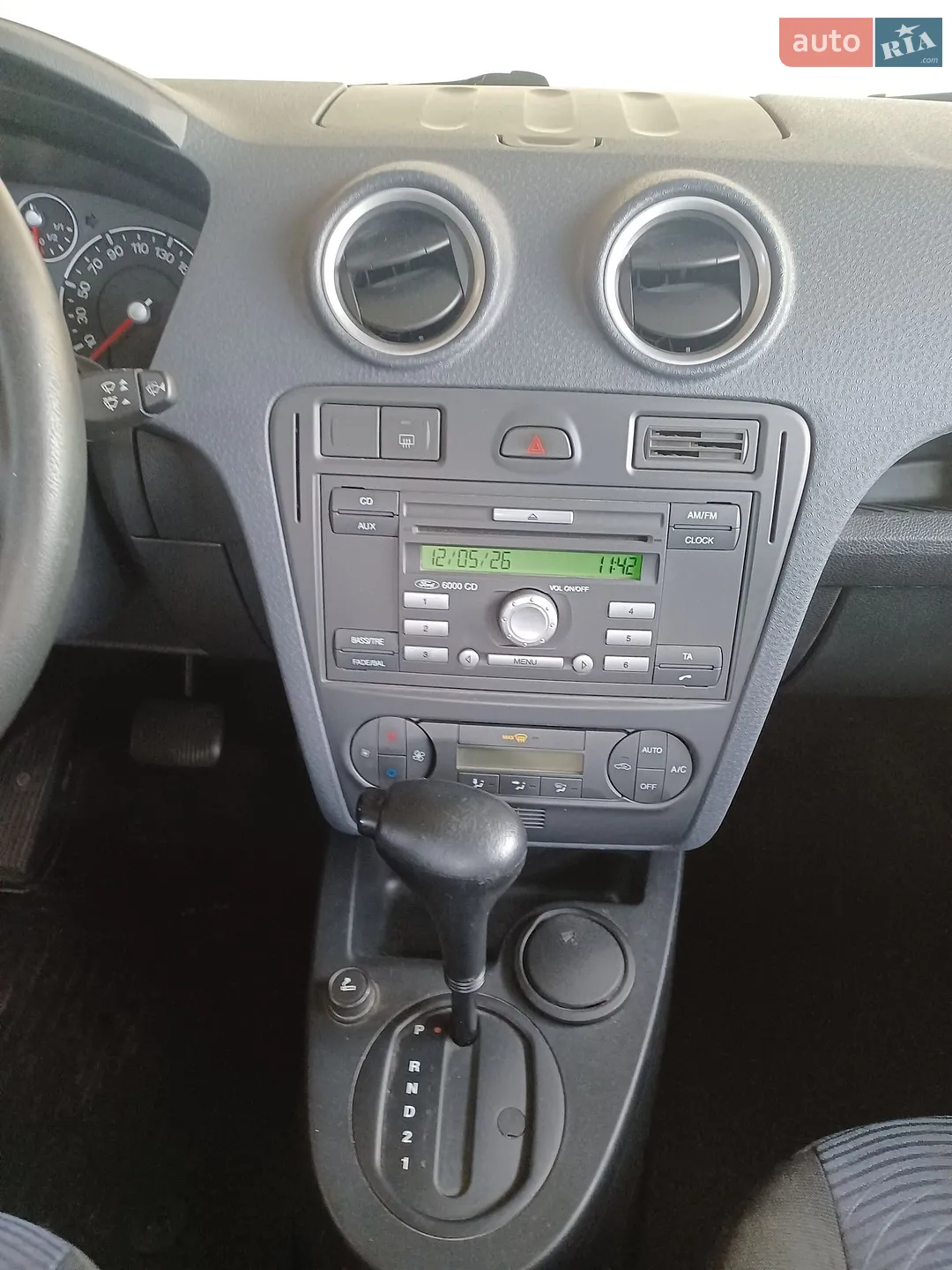 2011 Ford Fusion - мініатюра 15
