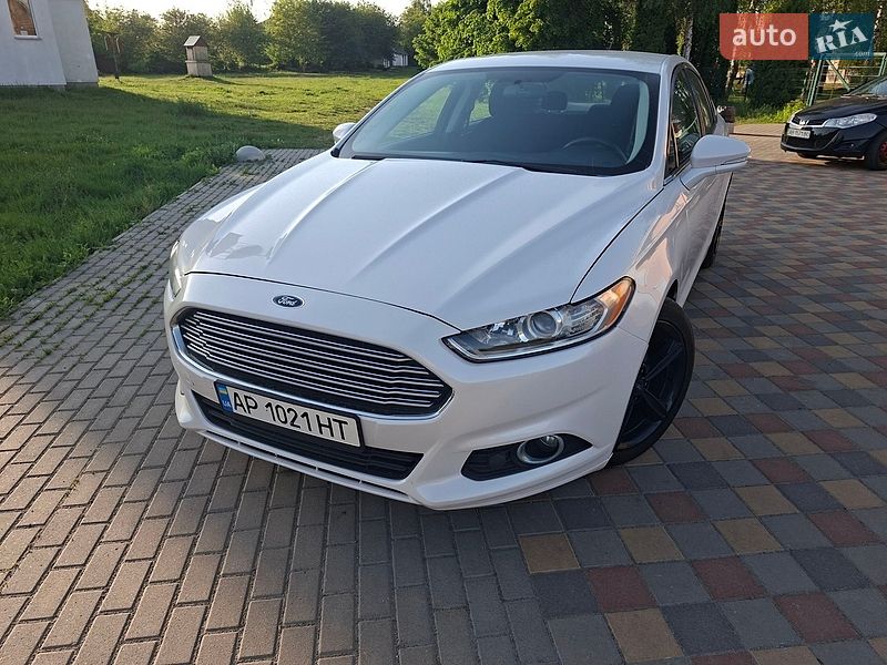 Седан Ford Fusion 2015 в Василькові