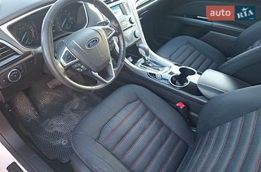 Седан Ford Fusion 2015 в Василькові