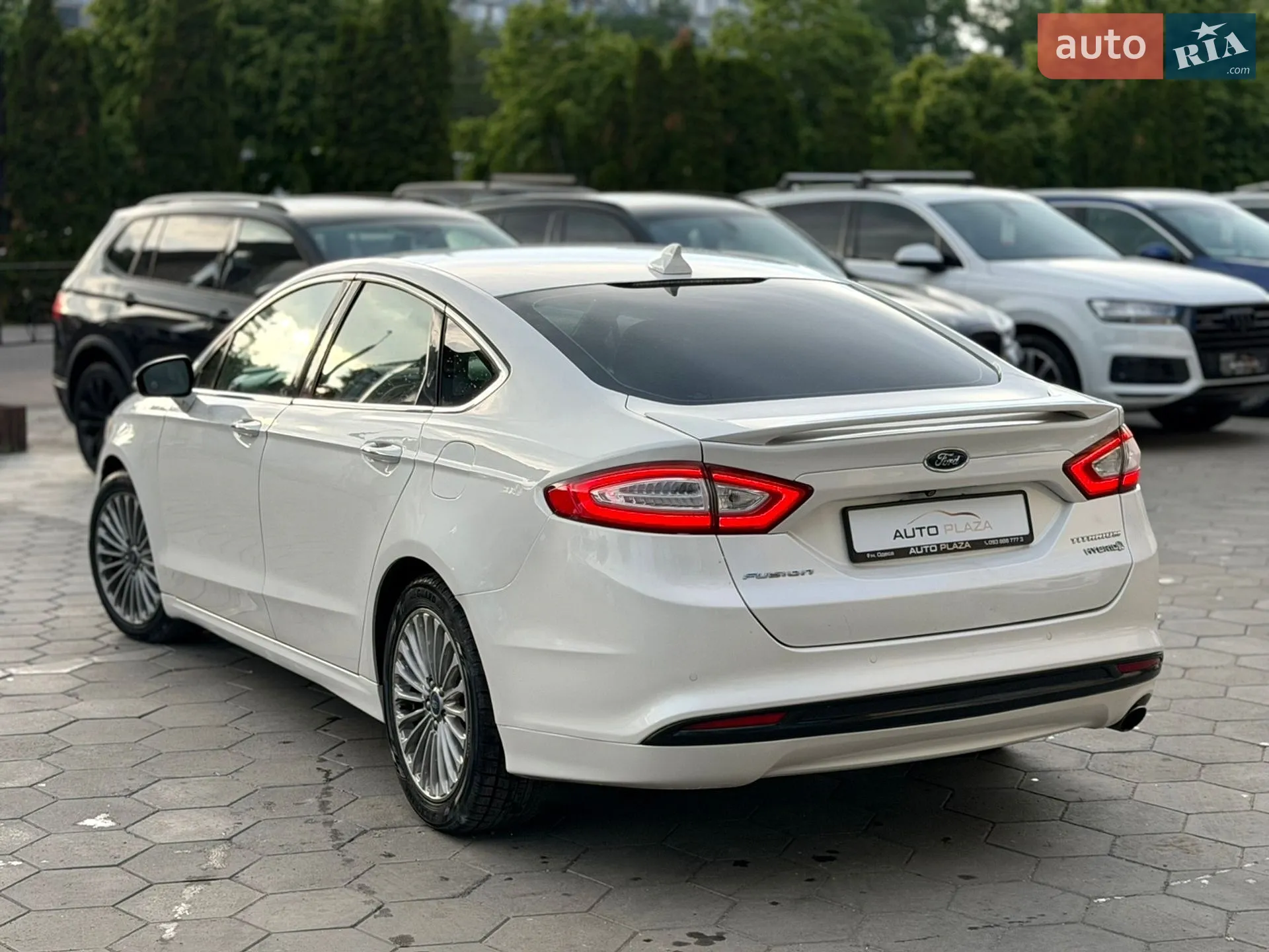 2013 Ford Fusion - мініатюра 21