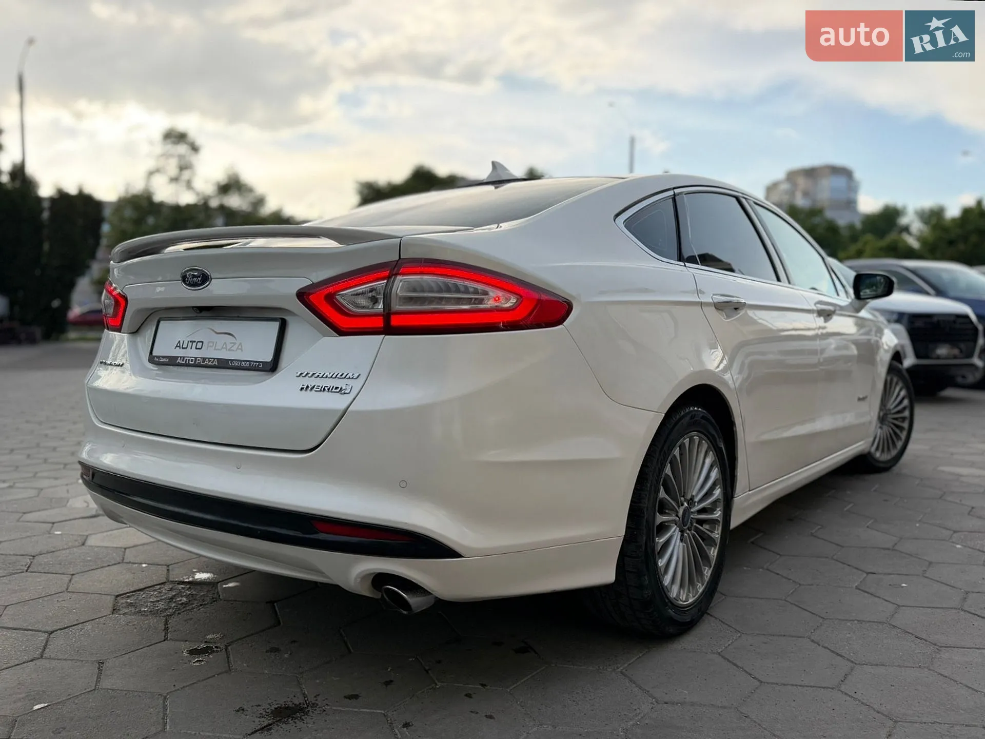 2013 Ford Fusion - мініатюра 27