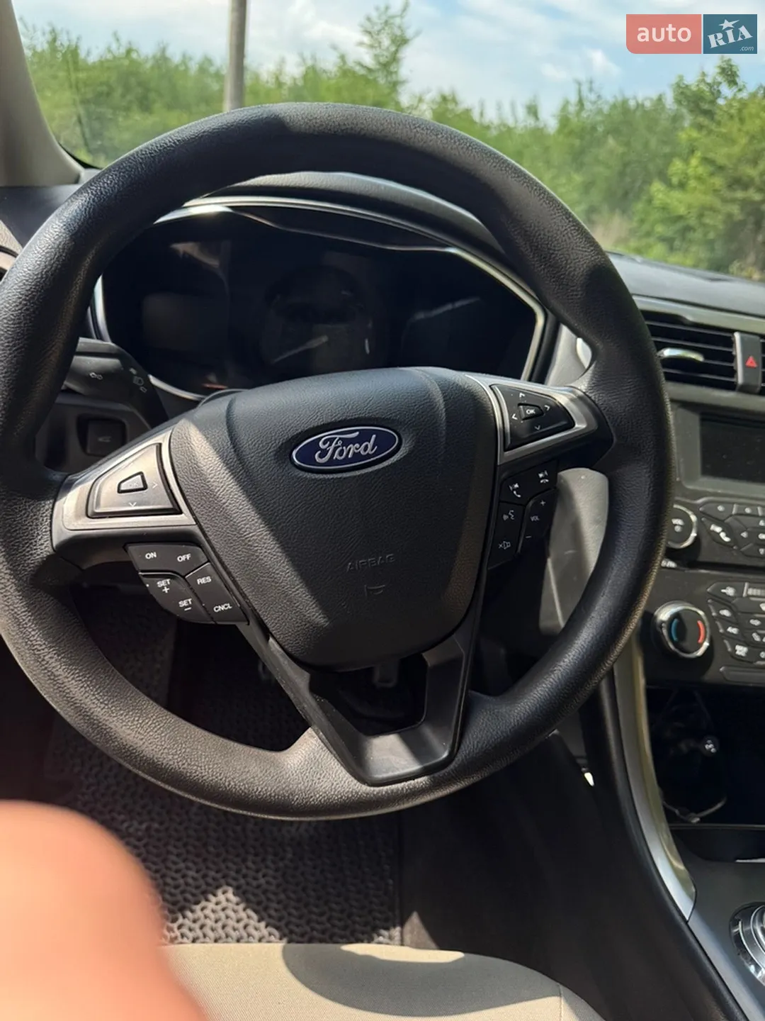 2017 Ford Fusion - мініатюра 28