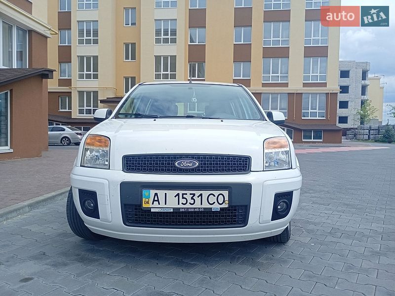 Ford Fusion 2011