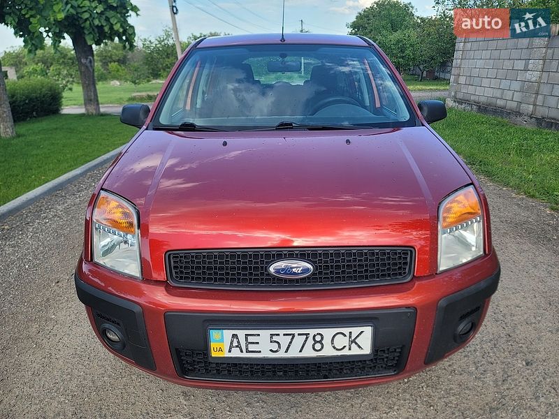 Хэтчбек Ford Fusion 2008 в Каменском