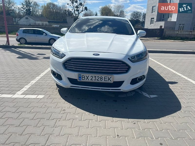 Седан Ford Fusion 2014 в Виннице
