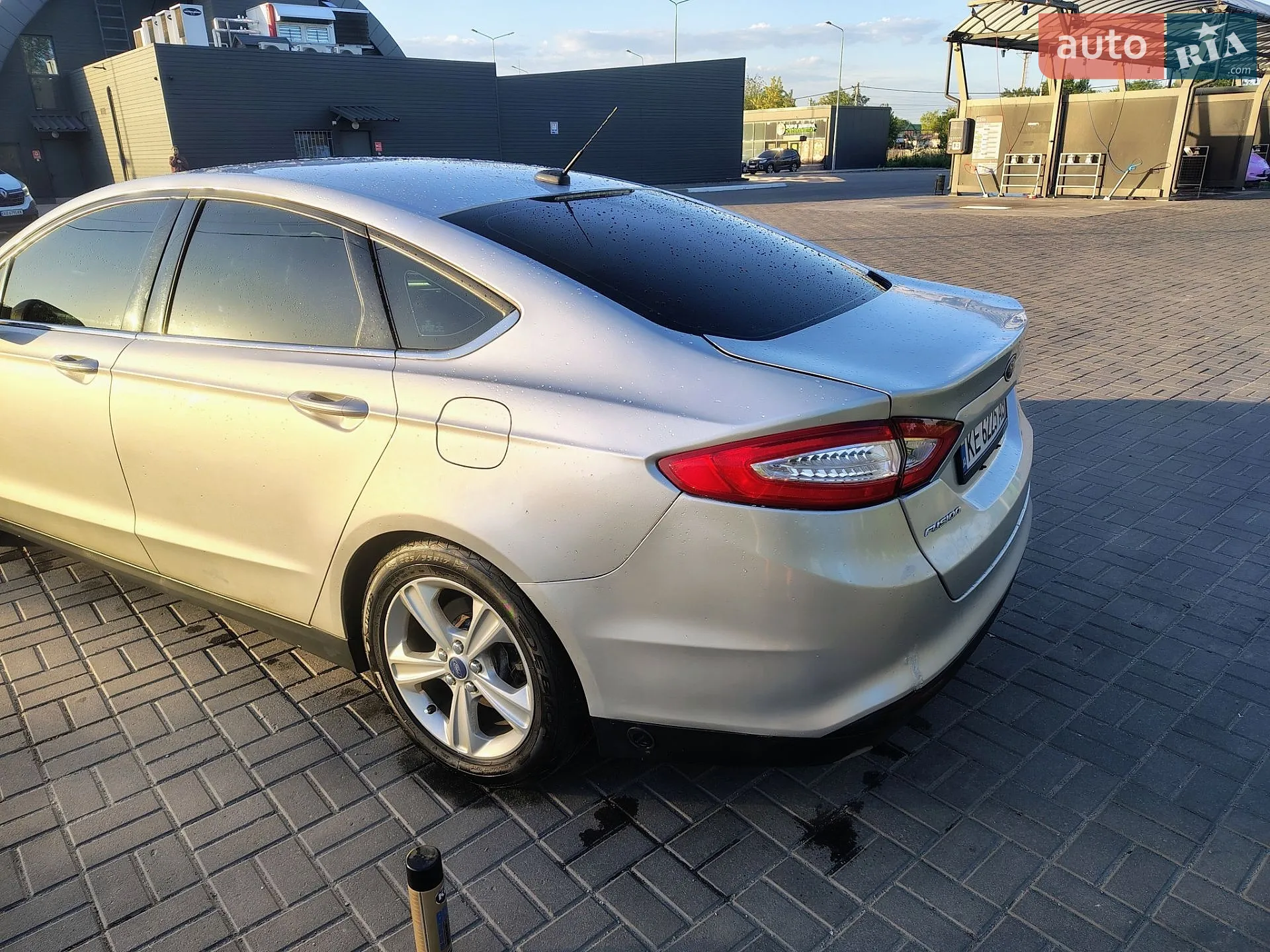 2013 Ford Fusion - мініатюра 11