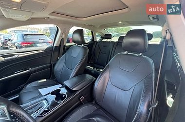 Седан Ford Fusion 2015 в Умани