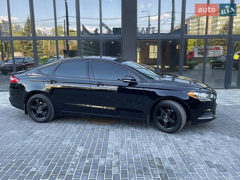 Седан Ford Fusion 2016 в Полтаве