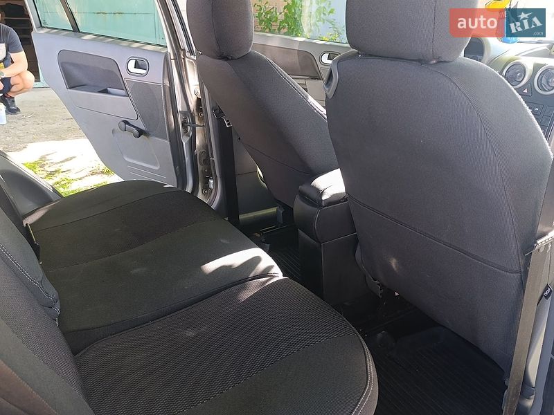 Хетчбек Ford Fusion 2003 в Калинівці фото 17 Хетчбек Ford Fusion 2003 в Калинівці